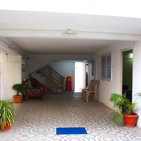Gangotri Guest House Aurangābād Esterno foto