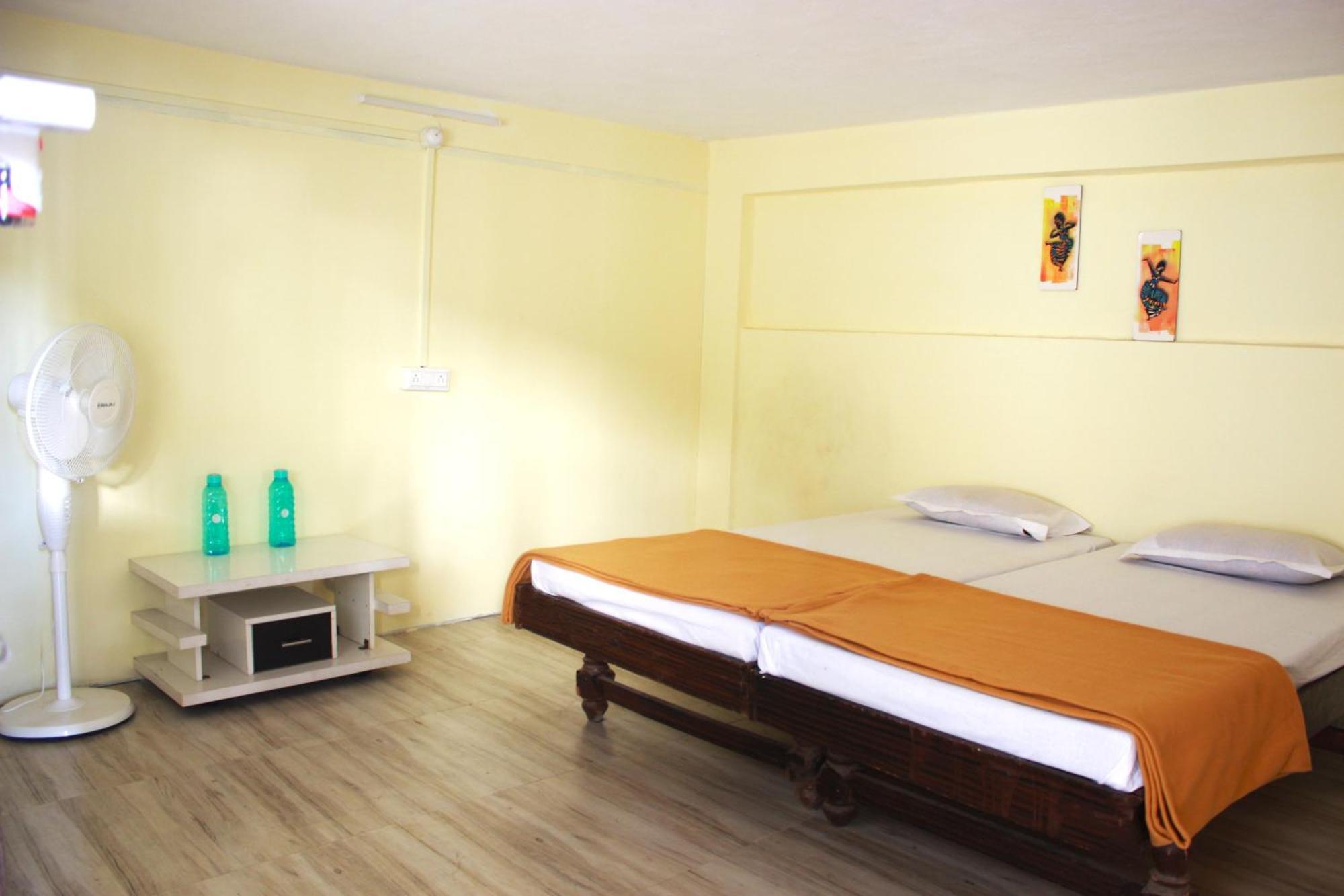 Gangotri Guest House Aurangābād Esterno foto
