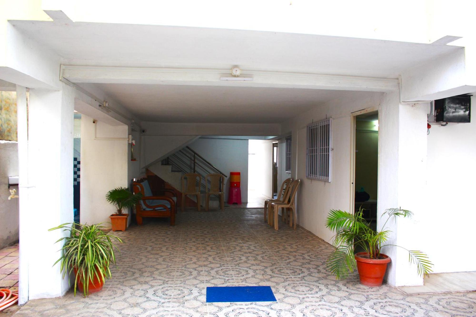 Gangotri Guest House Aurangābād Esterno foto