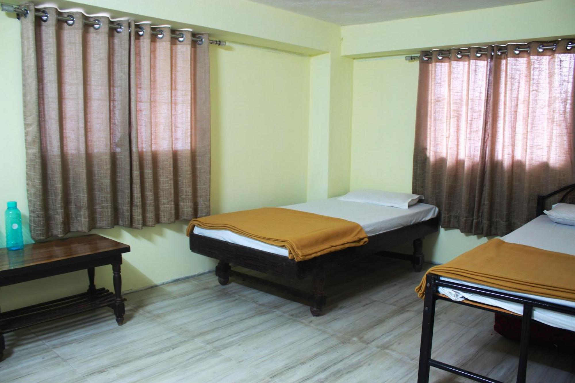 Gangotri Guest House Aurangābād Esterno foto